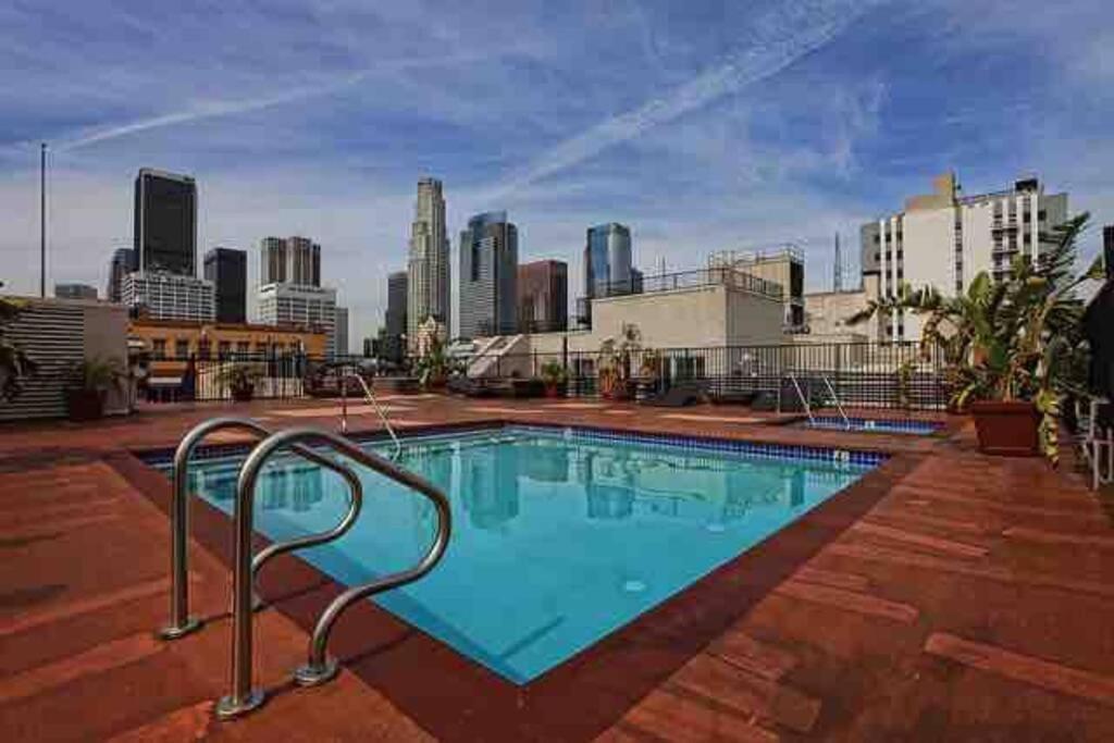 Newly Renovated 1Bdrm Loft Dtla And Rooftop Pool Los Angeles Kültér fotó